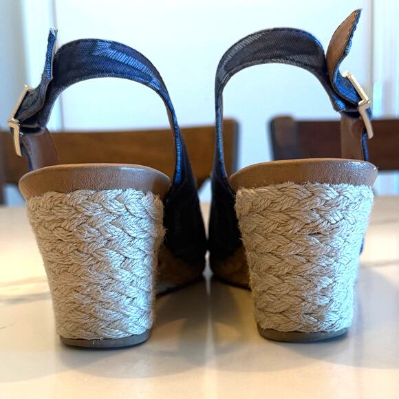 Vionic Aruba Coralina Navy Blue Chevron Espadrilles Wedge Sandals Like New 7 - Picture 5 of 8